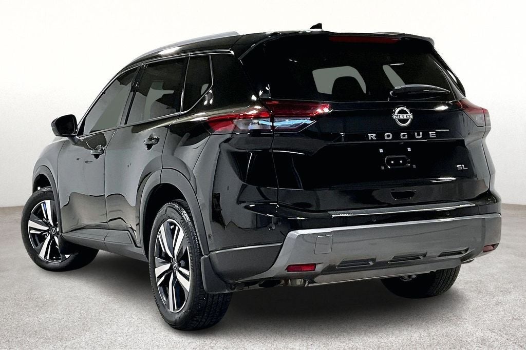 2024 Nissan Rogue SL FWD