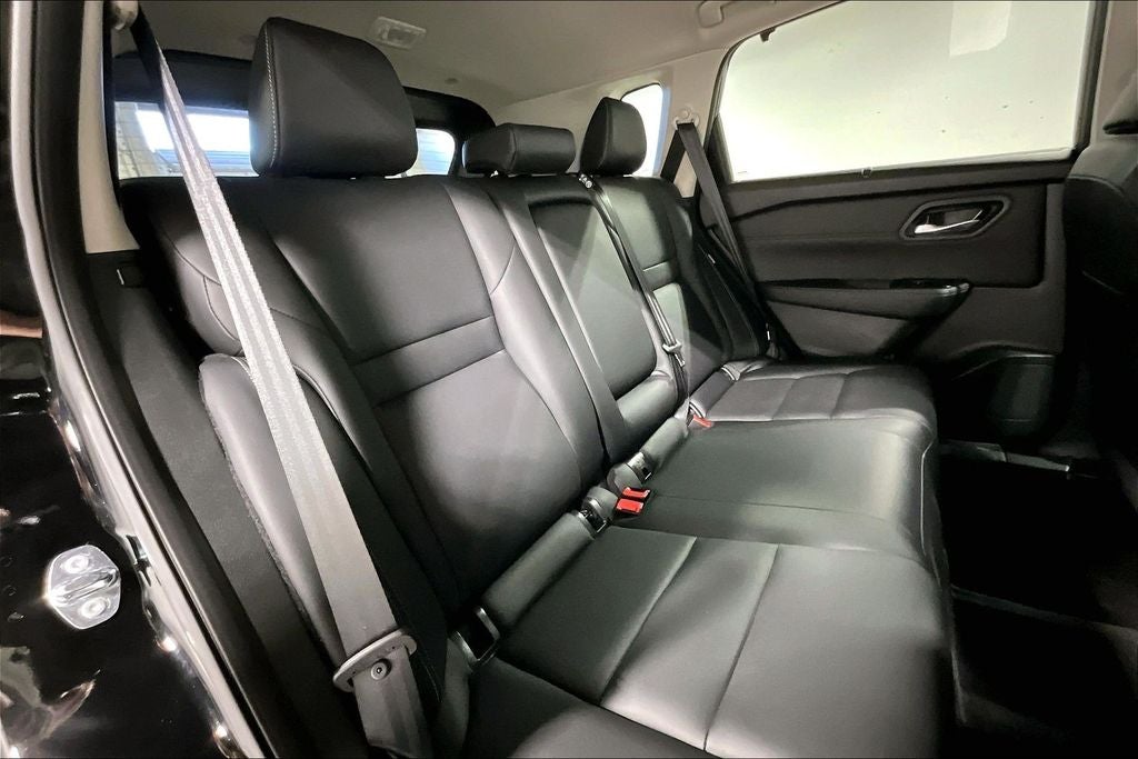 2024 Nissan Rogue SL FWD