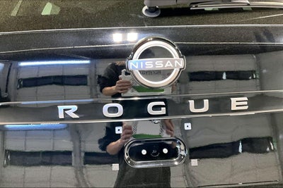 2024 Nissan Rogue SL FWD