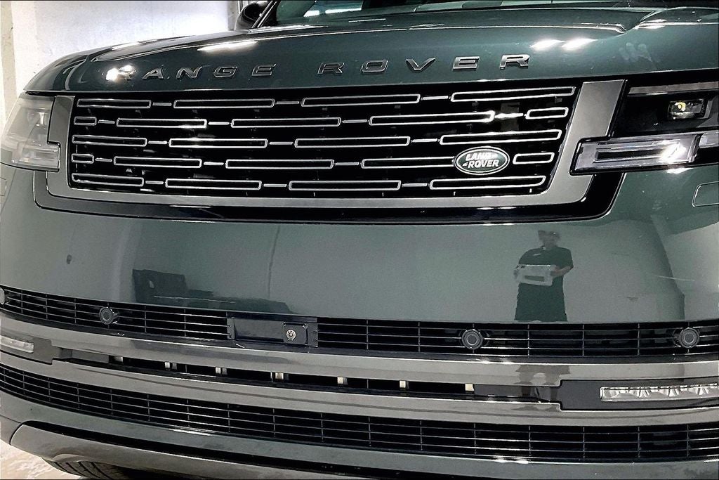 2025 Land Rover Range Rover P400 SE