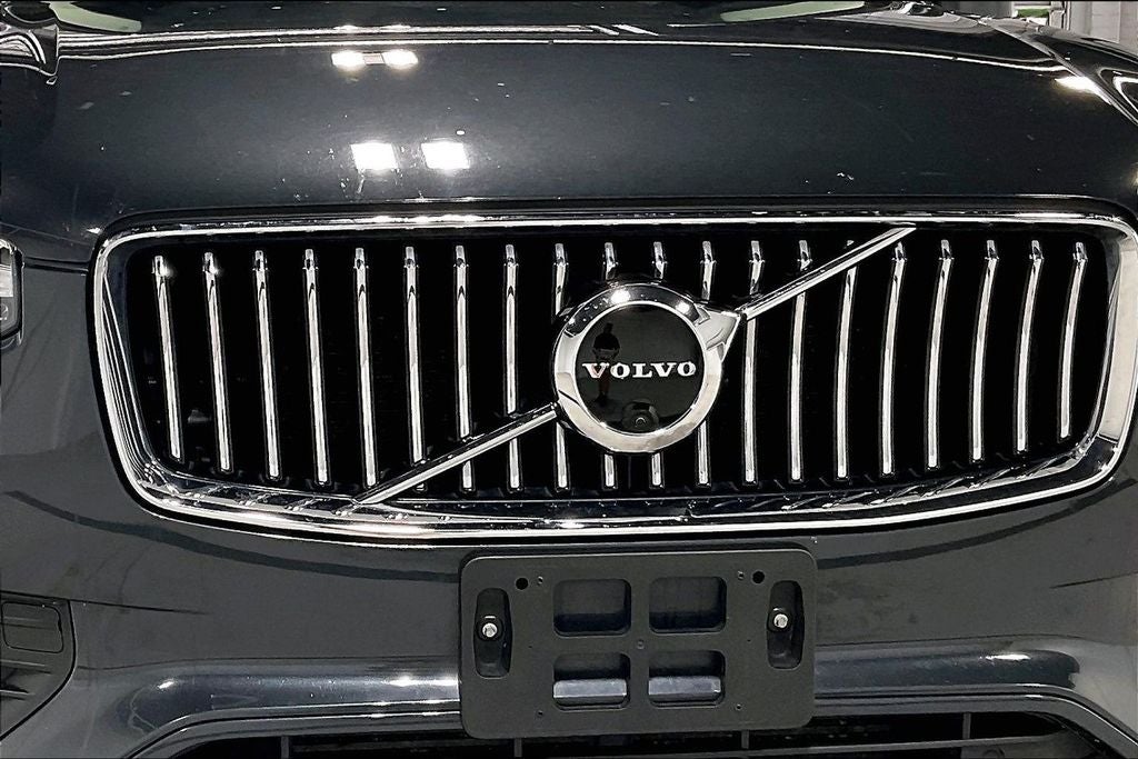 2021 Volvo XC90 T5 Momentum 7 Passenger