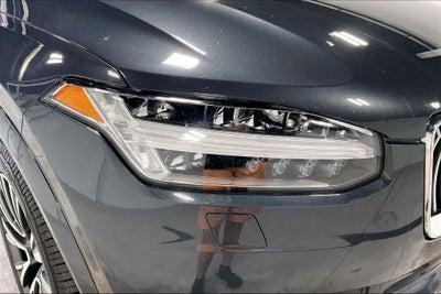 2021 Volvo XC90 T5 Momentum 7 Passenger