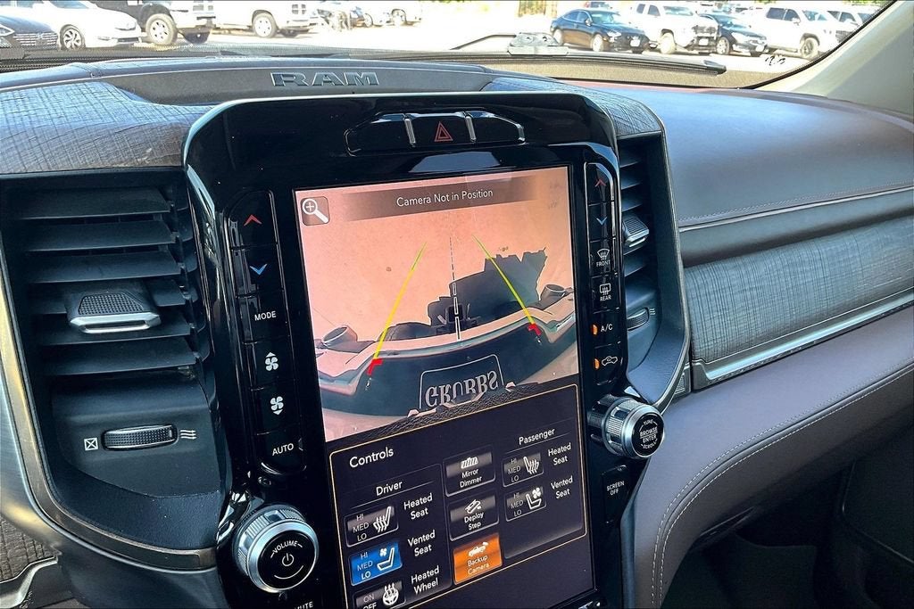 2019 RAM 1500 Longhorn Crew Cab 4x4 5'7" Box