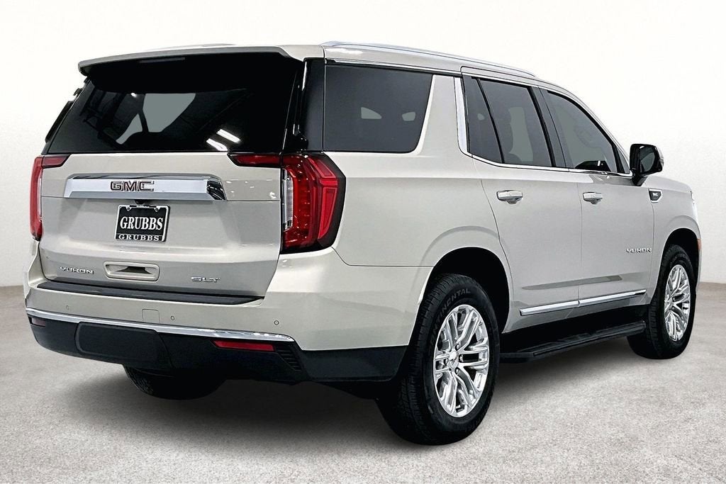 2023 GMC Yukon SLT