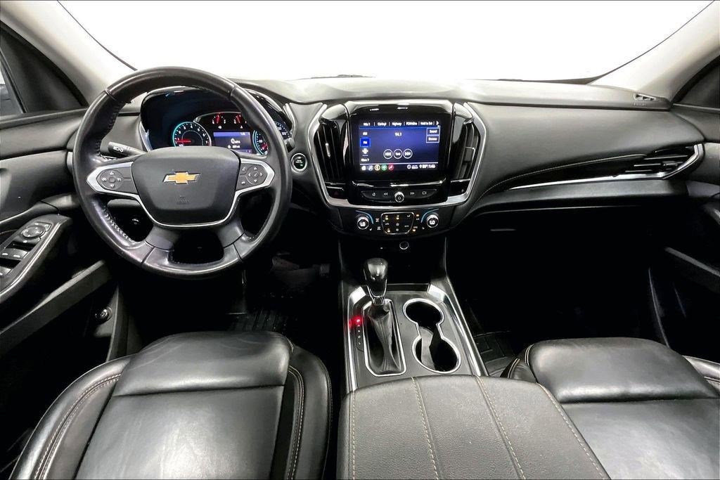 2021 Chevrolet Traverse LT Leather