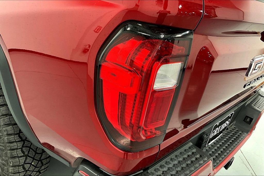 2023 GMC Canyon AT4X