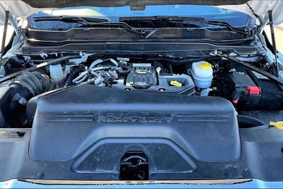 2025 RAM 3500 Tradesman Crew Cab 4x4 8' Box