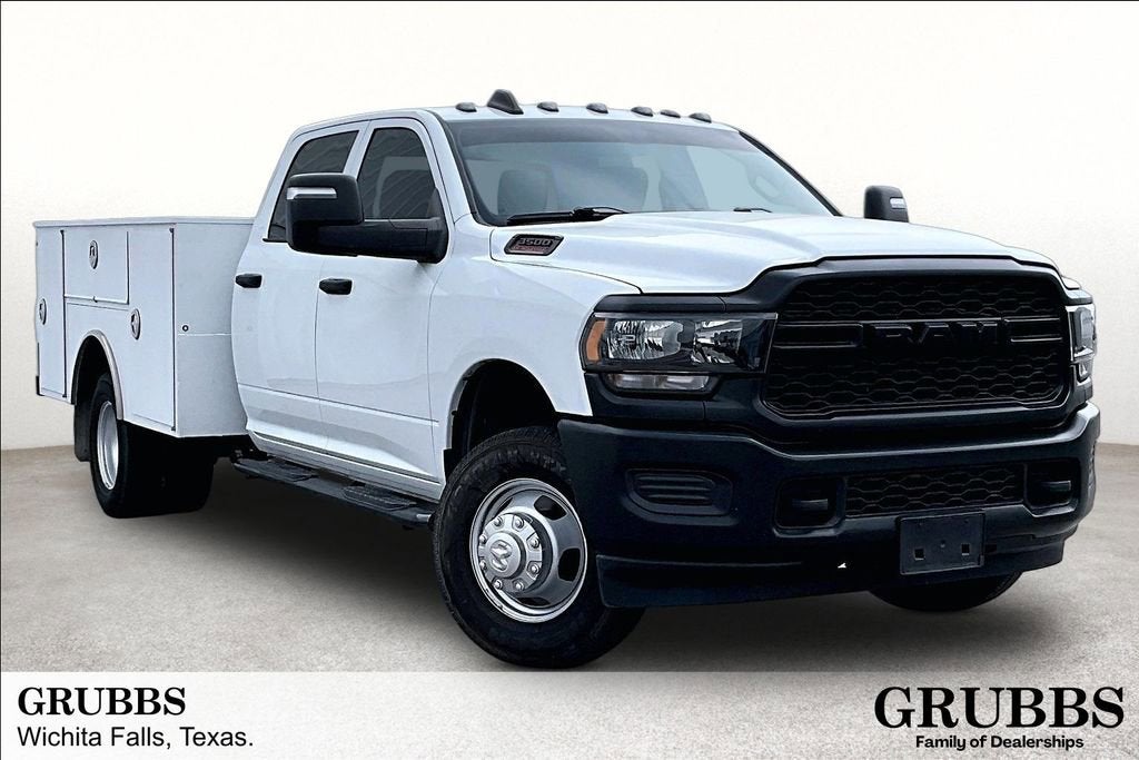 2023 RAM 3500 Tradesman 4X4 Crew Cab SRW's photo