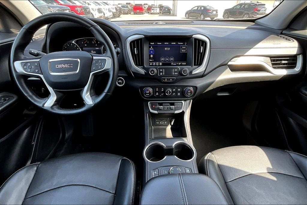 2023 GMC Terrain SLT