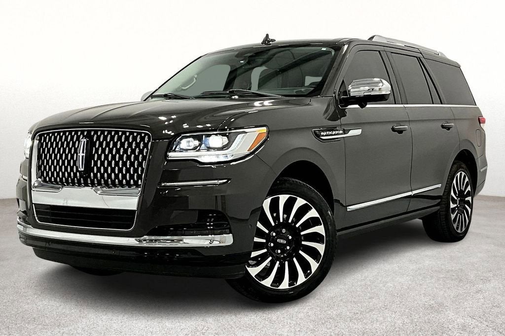 2023 Lincoln Navigator Black Label