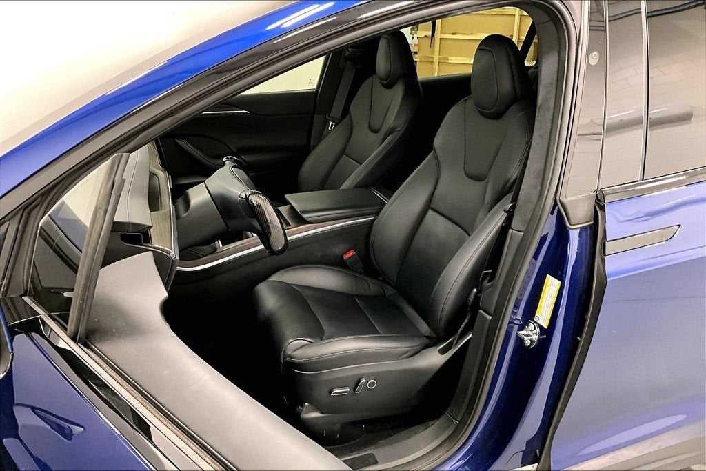 2022 Tesla Model X Dual Motor All-Wheel Drive