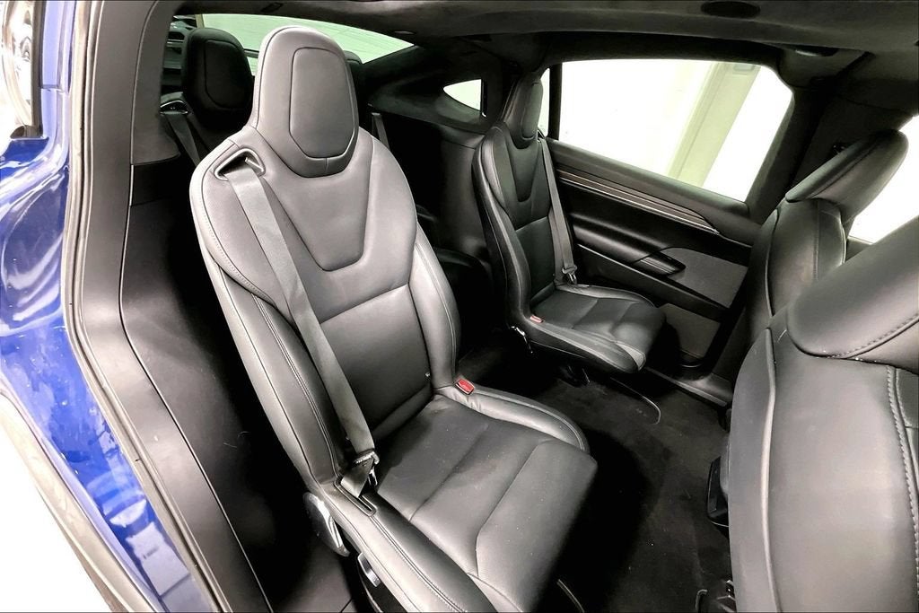 2022 Tesla Model X Dual Motor All-Wheel Drive