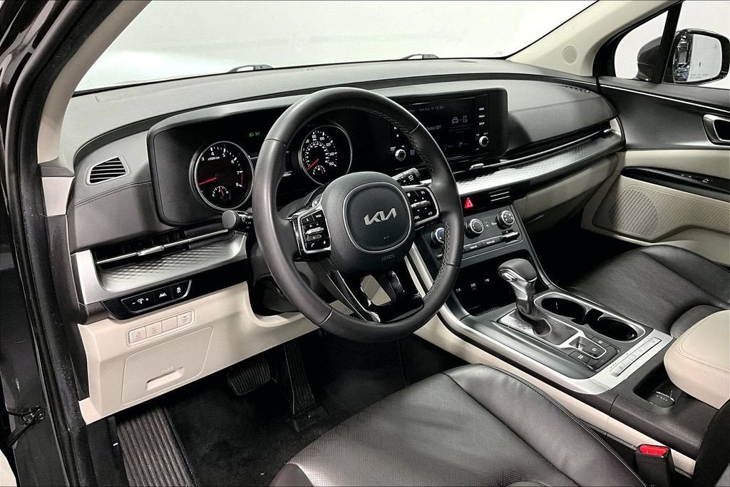 2024 Kia Carnival MPV LX Seat Package