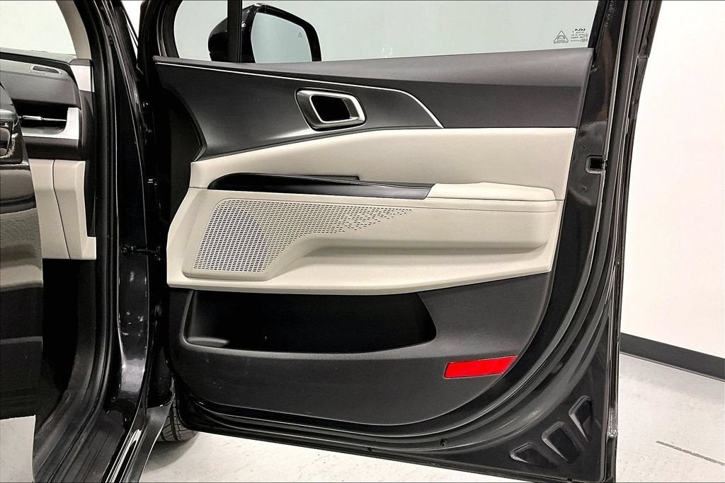 2024 Kia Carnival MPV LX Seat Package
