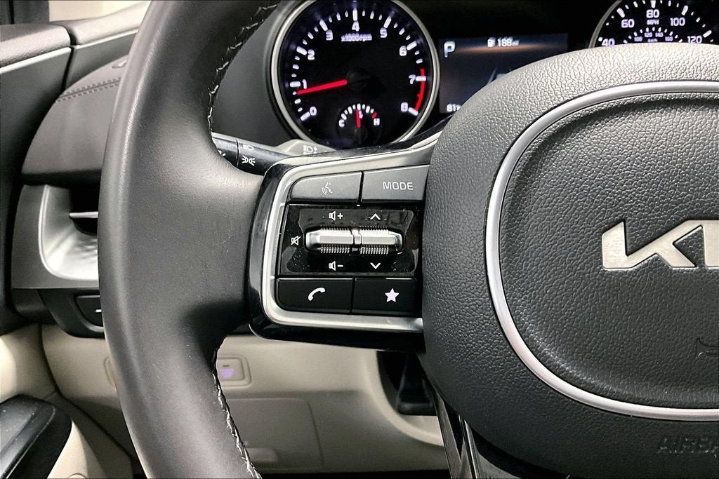 2024 Kia Carnival MPV LX Seat Package