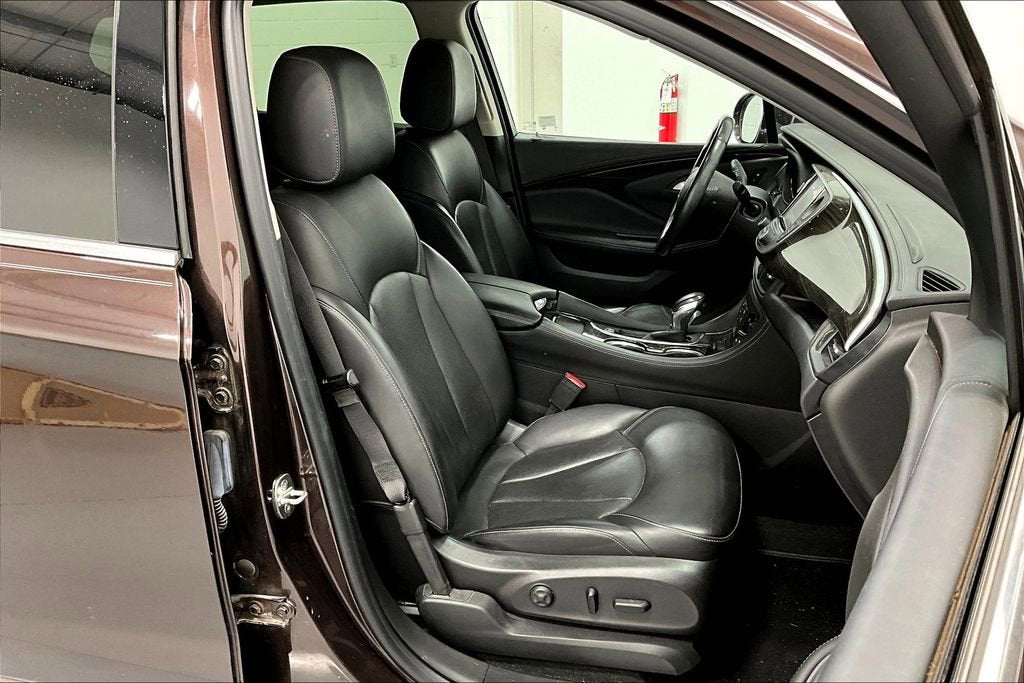 2020 Buick Envision Essence Group